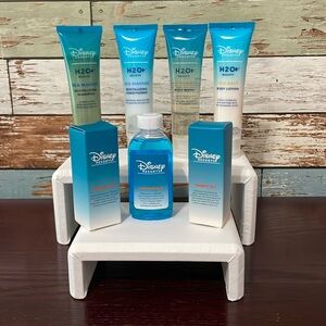 Disney Resorts H2O Beauty